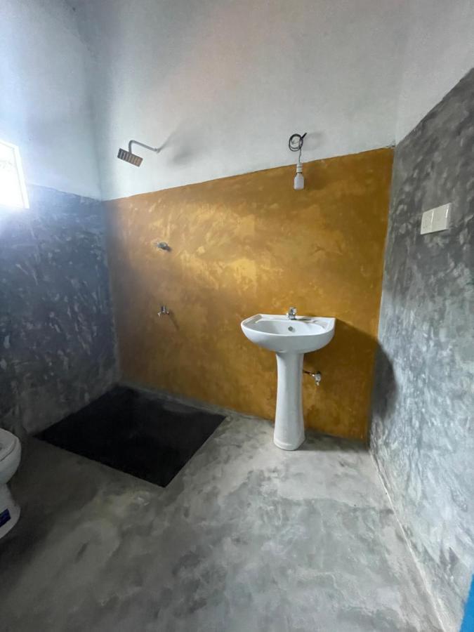 بيت شباب Bunk 15 Hiriketiya ديكويلاّ تين المظهر الخارجي الصورة